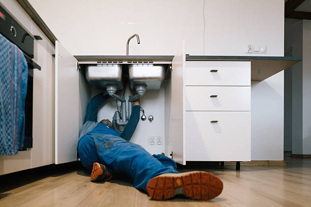 Professional Leak Detection technician working in Wilsonville, AL